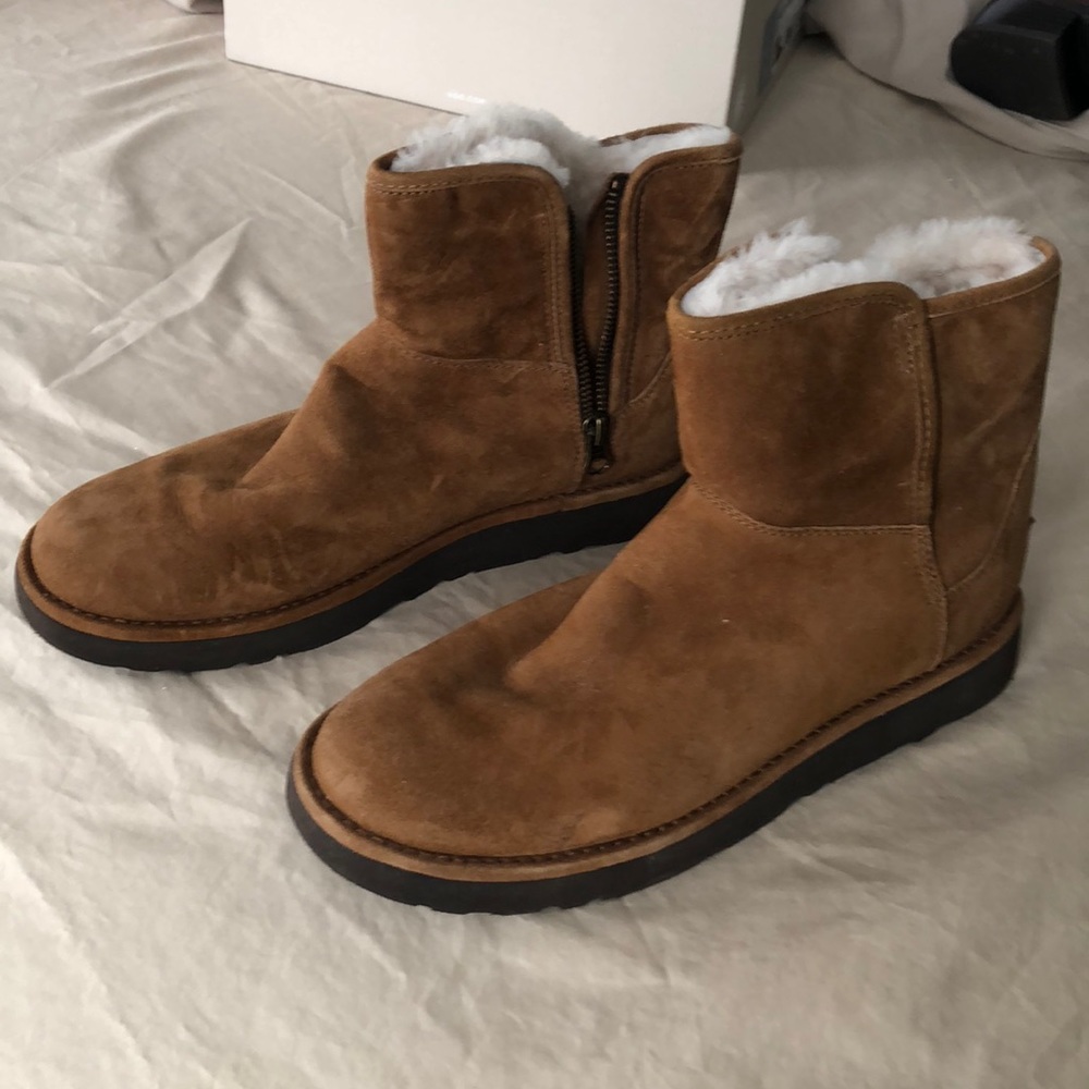 Ugg mini abree boots size 9
